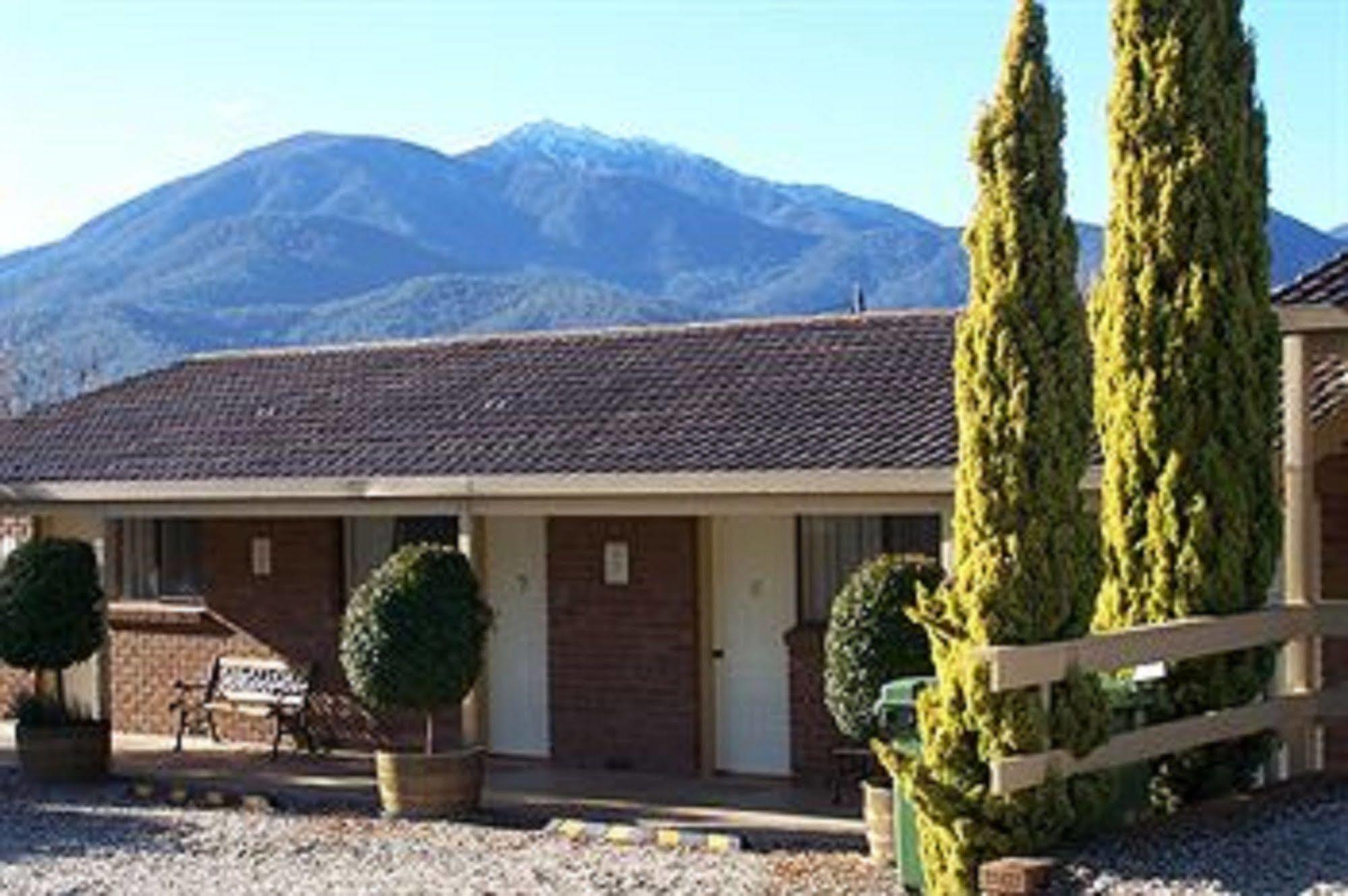 Bogong Moth Motel Mount Beauty Kültér fotó
